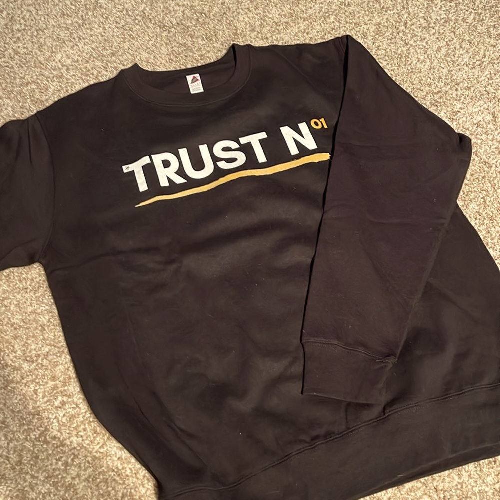 Men’s fashion sweatshirt